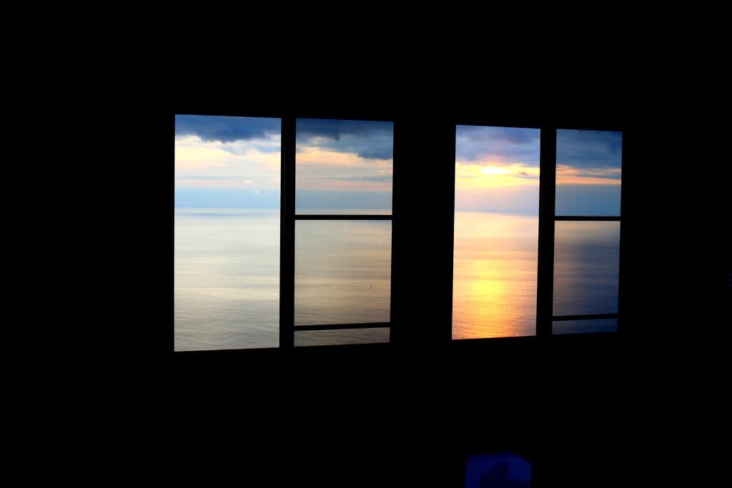 Madeira Native Motion Apartment Ponta do Pargo Rum bild